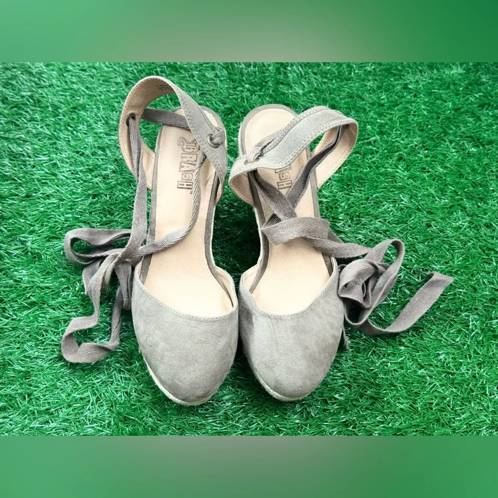 Brash Women‎ Platforms 6.5